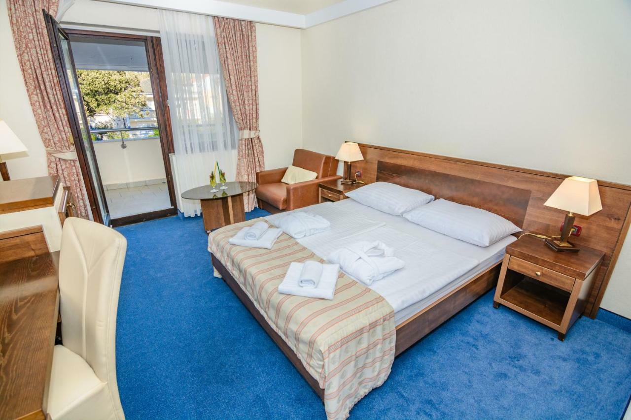 Family Hotel Pagus Pag Town Dış mekan fotoğraf
